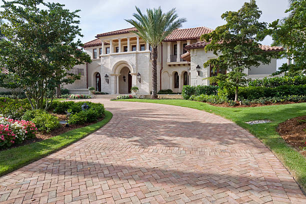 Professional Driveway Pavers in Elsmere, DE