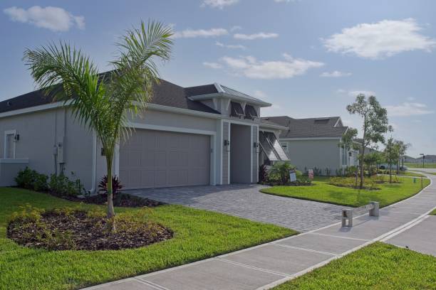 Best Best Driveway Pavers  in Elsmere, DE